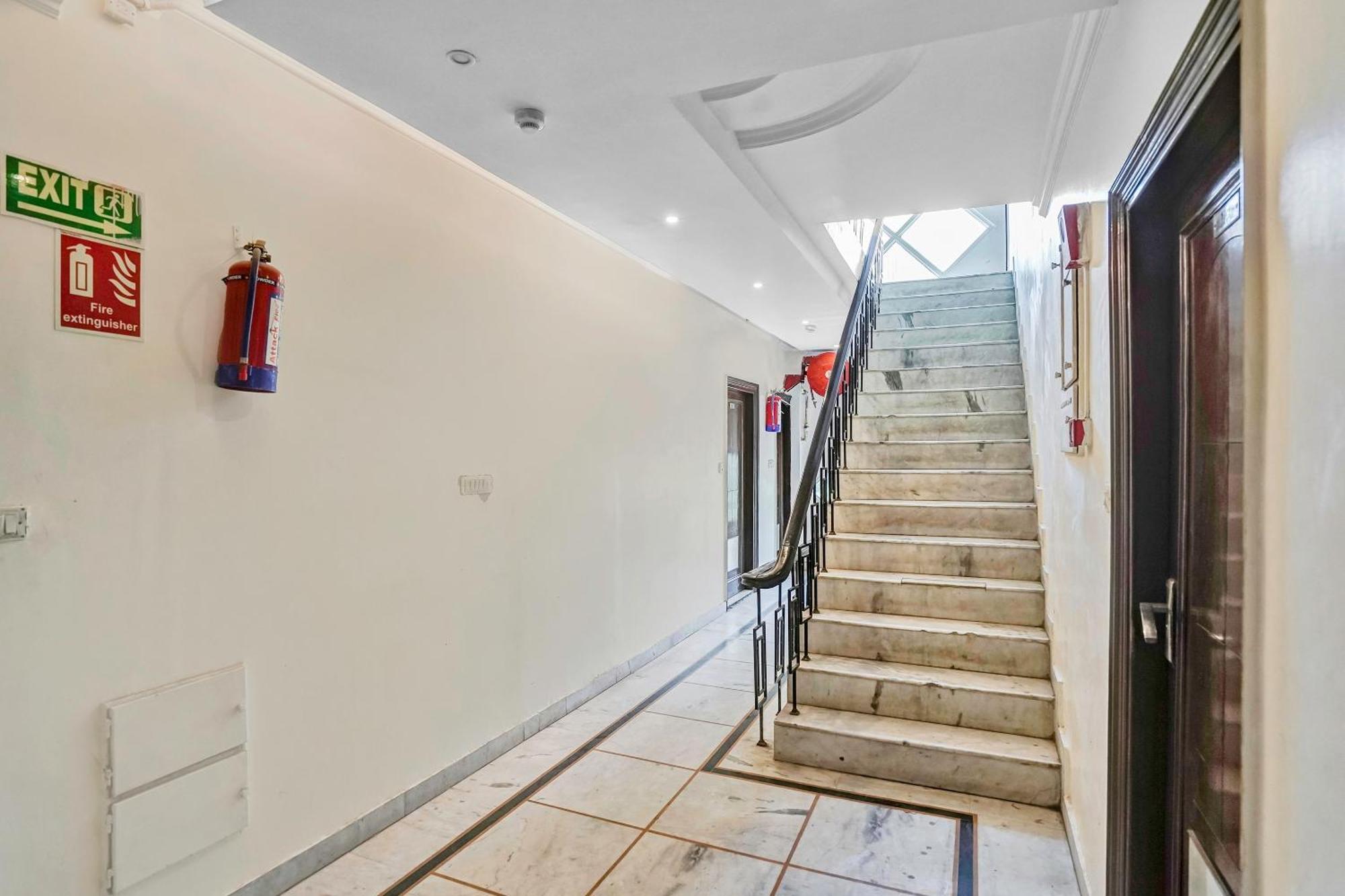 Hotel O Delhi Empire Νέο Δελχί Εξωτερικό φωτογραφία